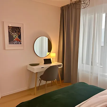 19th Floor Free Parking & View Appartamento